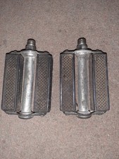 Retro Raleigh Pedals Roadster